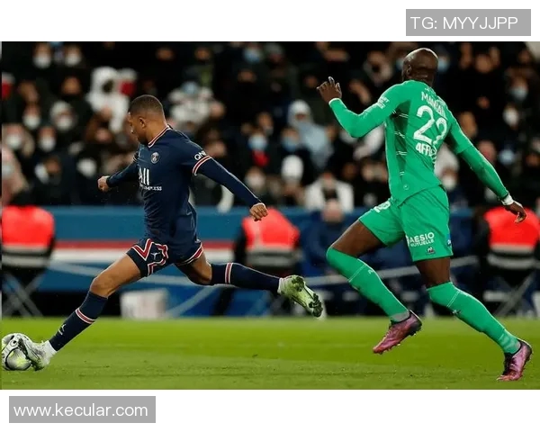 圣艾蒂安主场迎战马赛双方争夺法甲宝贵积分激战一触即发